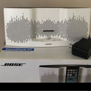 Bose Soundock XT boxed